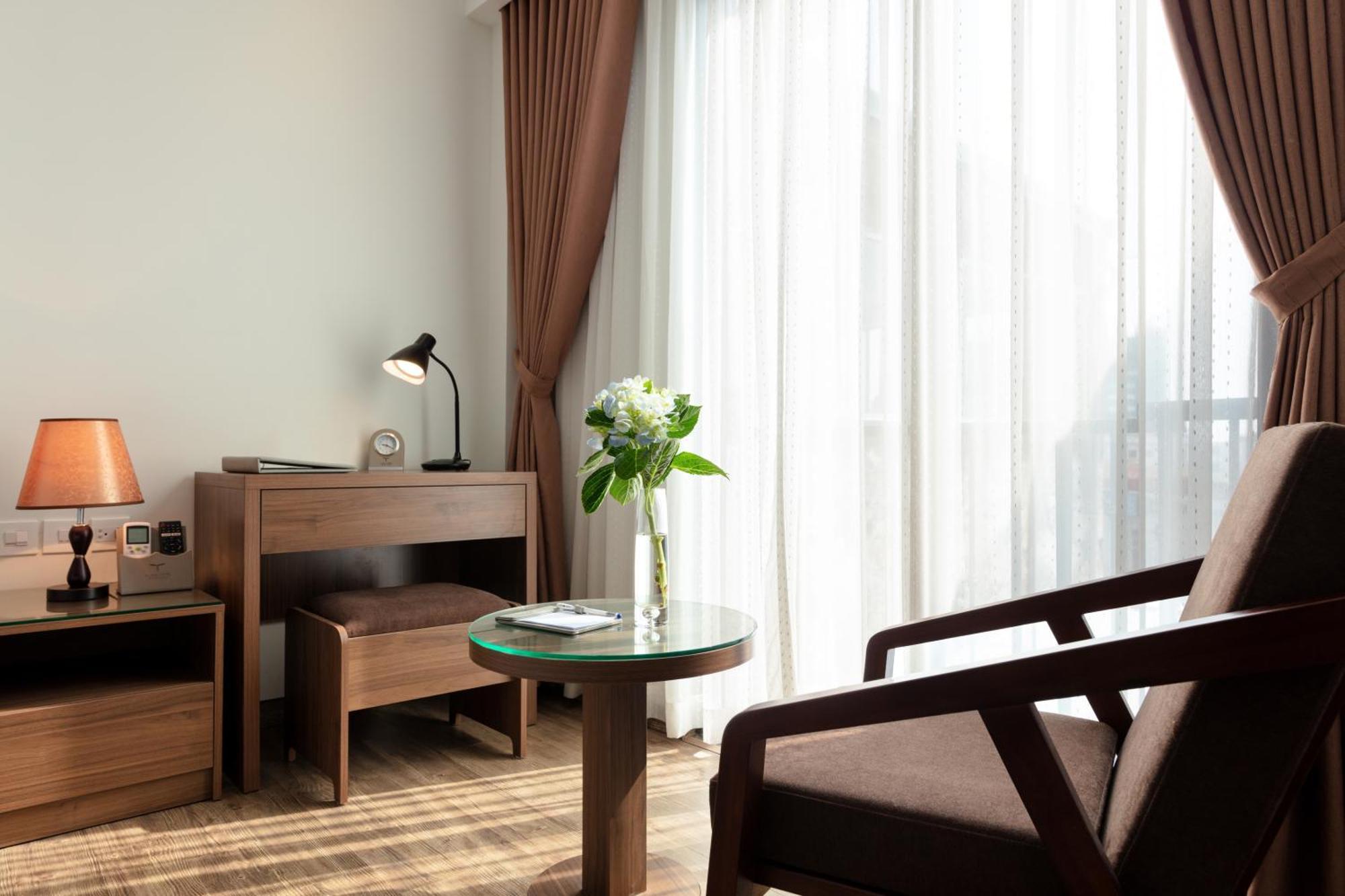 La Batisse Inn Hotel Hanoi — Photos 2